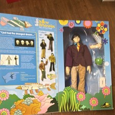 Factory Entertainment Beatles Yellow Submarine Paul 1:6 Figure w/ Stand picture