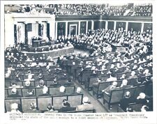 GA80 Wire Photo STATE OF THE UNION President Dwight Eisenhower House Chamber picture