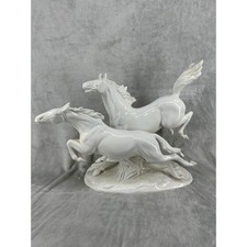 Vintage Cuernavaca Horses White Porcelain Running Figures 20