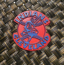 VINTAGE MLB BASEBALL CLEVELAND INDIANS TEAM LOGO COLLECTIBLE RUBBER MAGNET ** picture