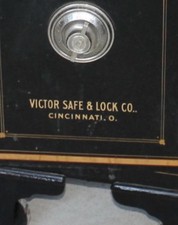 Victor Safe & Lock Co. Lettering, Gold Metallic Reproduction picture