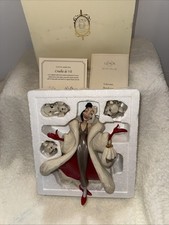 Lenox Disney Cruella de Vil Figurine 3 of the 101 Dalmatians Puppies picture