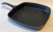 Vintage Wagner Ware Sidney - 0 - 9.5