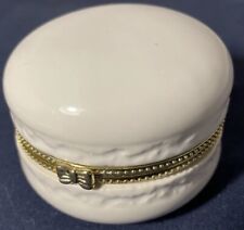 White Porcelain Macaroon Hinged Trinket Box 3