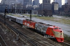 RR Photo-ROCK ISLAND CRI&P 630 DL109 Leading Coaches picture