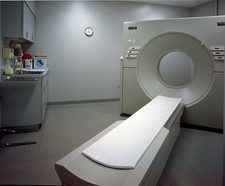 Photo:Hospital CT Scan Room 1980s Imaging Equipment picture