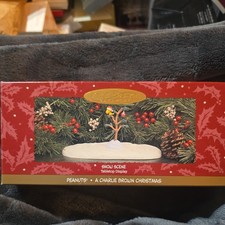 Hallmark Keepsake Ornament Snow Scene Peanuts a Charlie Brown Christmas 1995 picture
