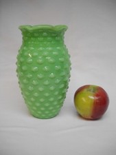 Vintage JADITE GLASS HOBNAIL VASE-L.E.SMITH FOR MARTHA STEWART-EXC. picture