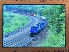 ALL CURVES-Horseshoe Lot Of 16 Vintage Railroad 35mm Color Slides CONRAIL (CR-82 picture