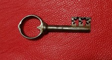 ANTIQUE 15TH-16TH CENTURY WROUGHT COLLECTIBLE IRON DOOR/CHEST LOCK KEY **14cm** picture