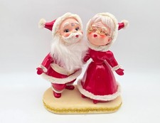 VINTAGE CHRISTMAS SANTA & MRS CLAUS KISSING PLASTIC FELT 6