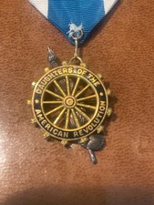 Vintage DAR Daughters Of The American Revolution Pin Insigna plus 3 pins picture