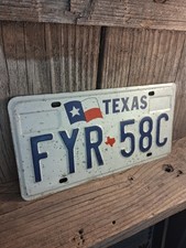 Texas License Plate Vintage 1990s Flag FYR-58C single plate picture