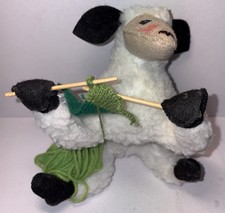 2008  Annalee Sheep Doll Knitting a Scarf 6.5” picture
