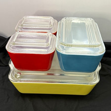 PYREX Vintage 4pc Glass Rectangle Storage Container Set w/ Lids Stackable picture